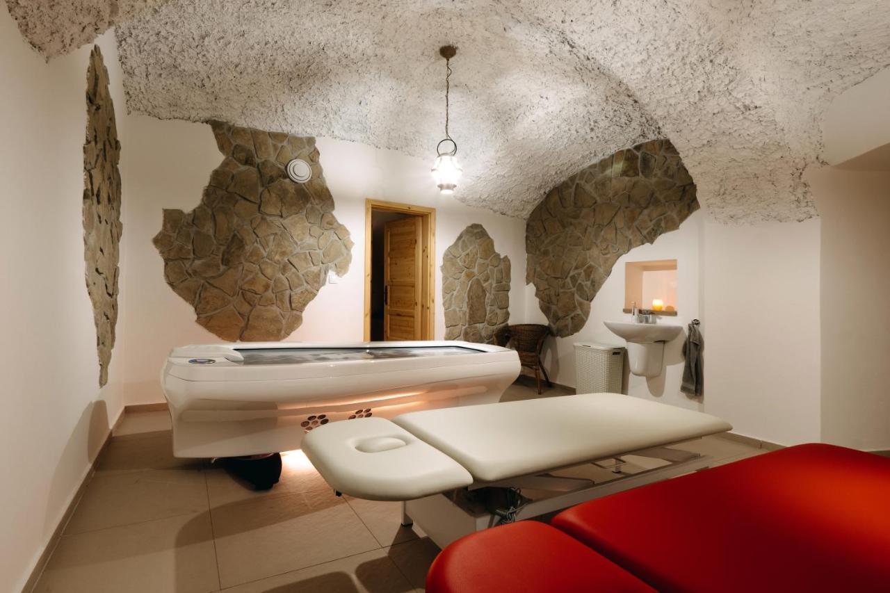 Wellness Penzion Marta Kuklík Exteriör bild