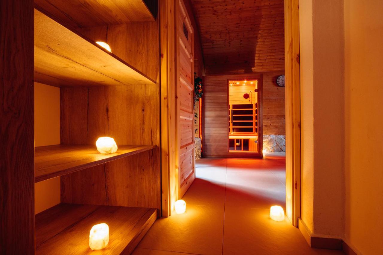 Wellness Penzion Marta Kuklík Exteriör bild