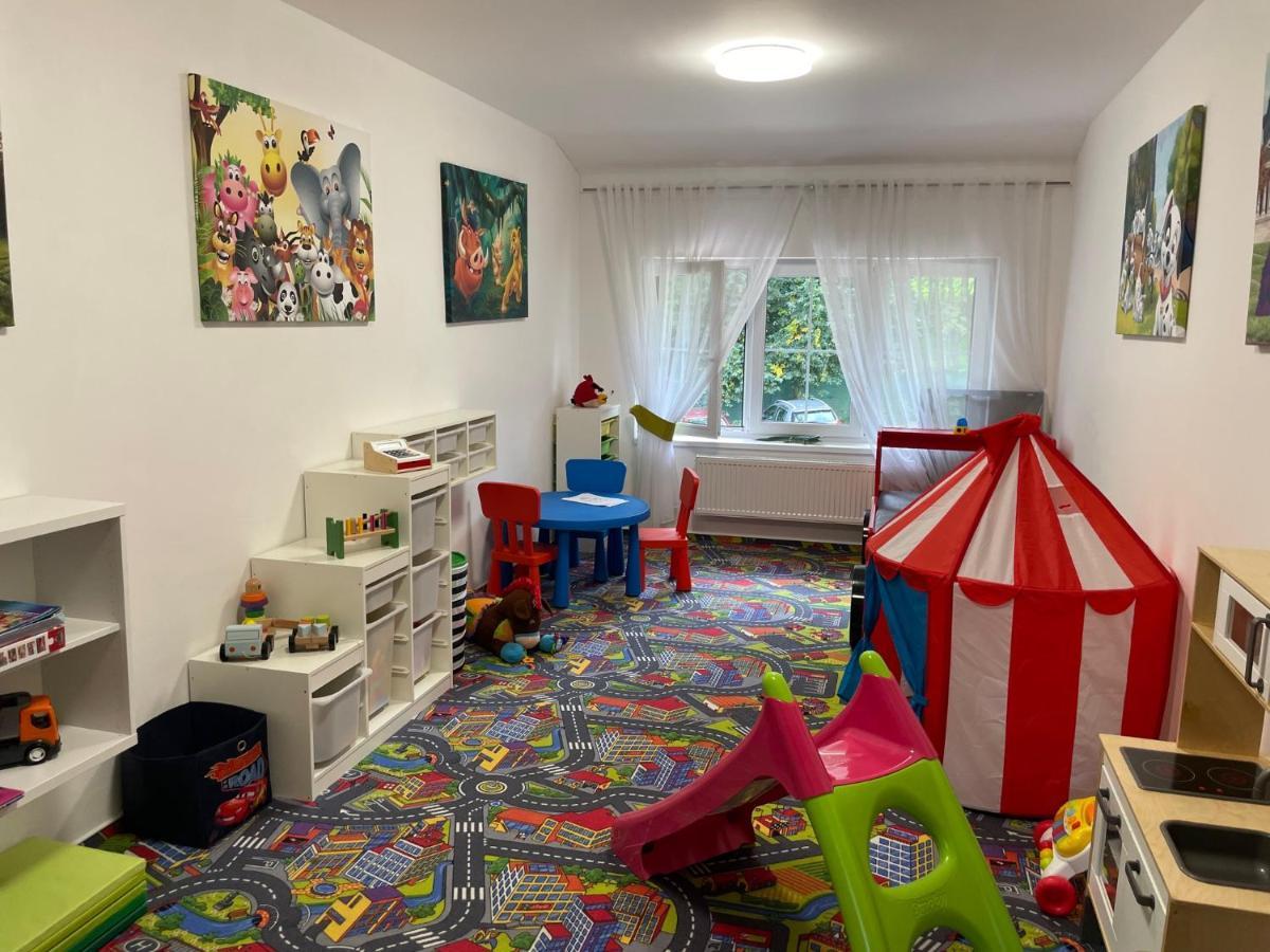 Wellness Penzion Marta Kuklík Exteriör bild