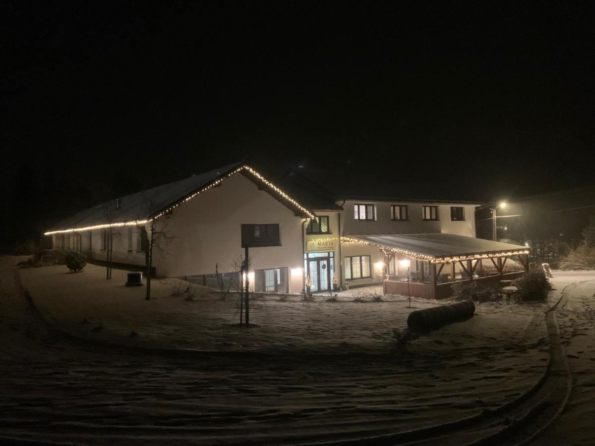 Wellness Penzion Marta Kuklík Exteriör bild
