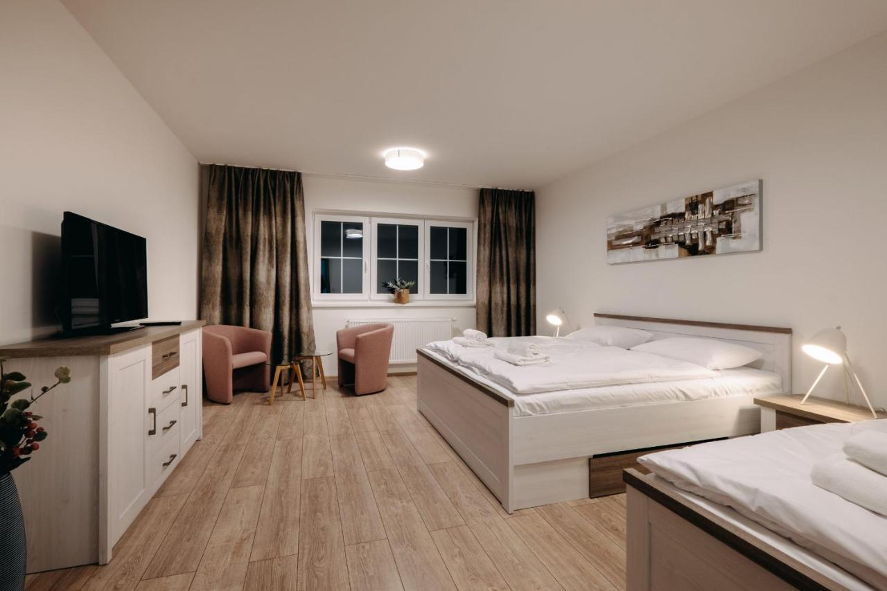 Wellness Penzion Marta Kuklík Exteriör bild